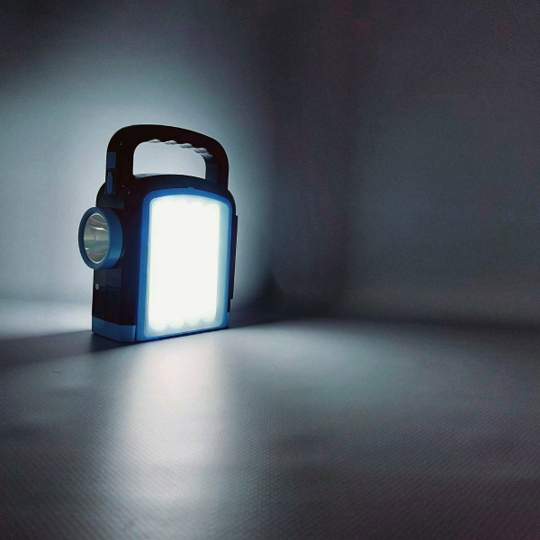 Многофункциональный кемпинговый фонарь – светильник Multifunctional portable lamp LF2301A (зарядка USB+солнечная батарея, 4 режима работы)